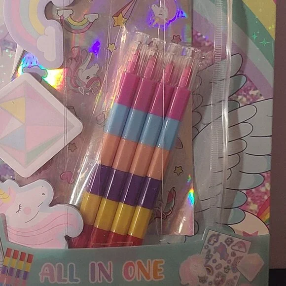 Magical All-In-One Activity Set – Unicorn Theme, Crayons, Stickers & More (6+) - Picture 3 of 4
